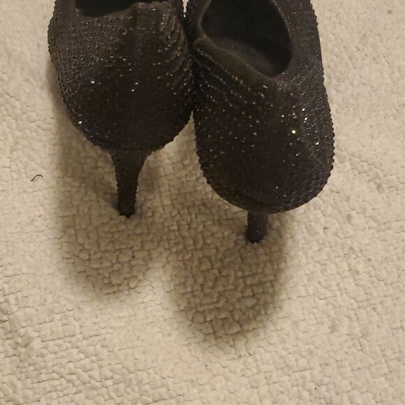 Pierre Dumas Women's Black Silver sparkly pumps - Picture 2 of 9